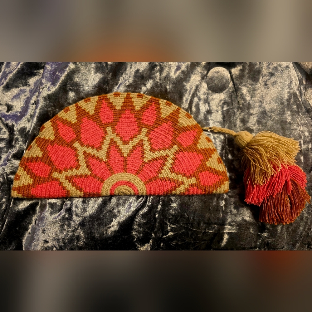 Artisan Woven Clutch with Tassel in Pink and Tan